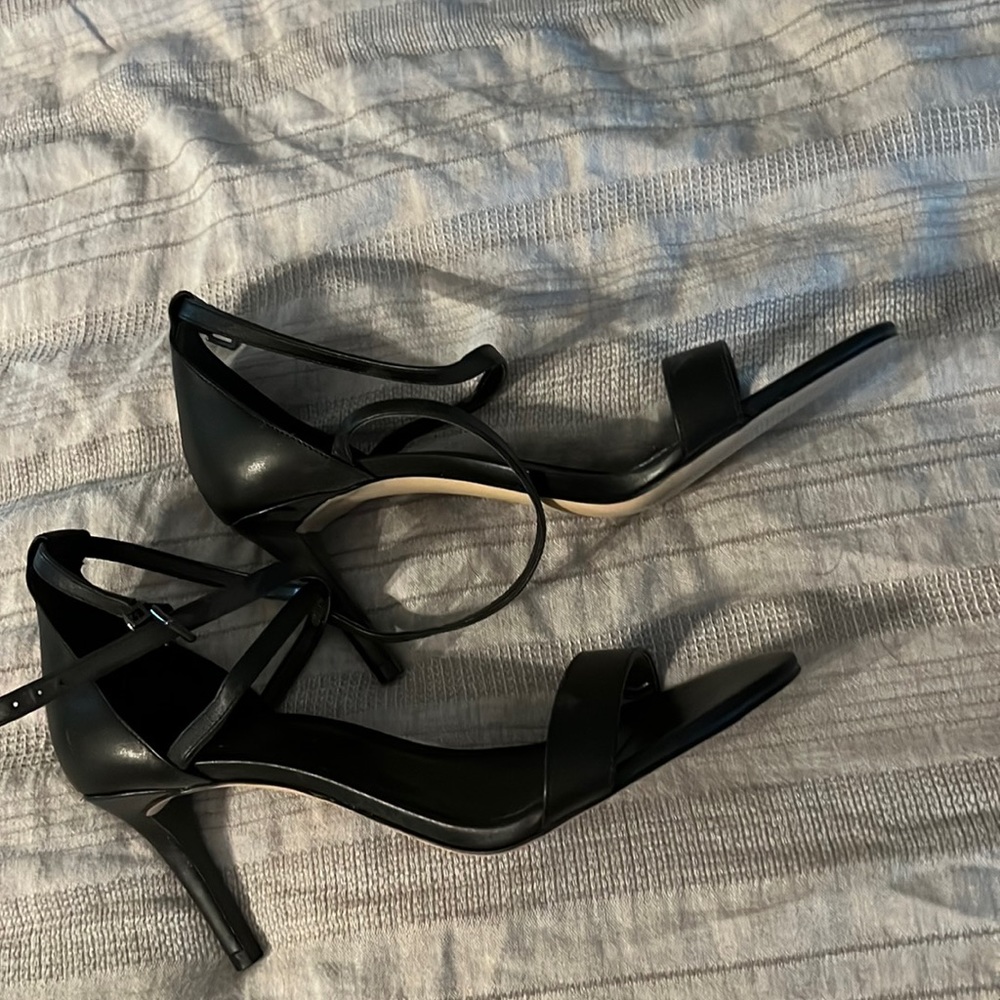 Michael Kors 8.5 black heels